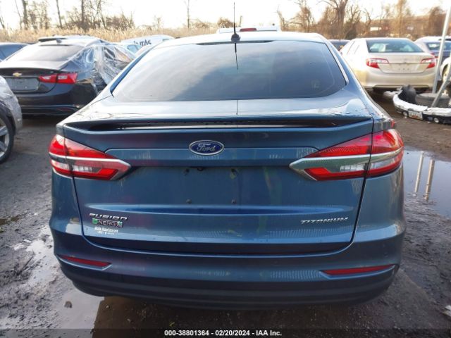 3FA6P0SU0KR185178 Ford Fusion Energi Titanium