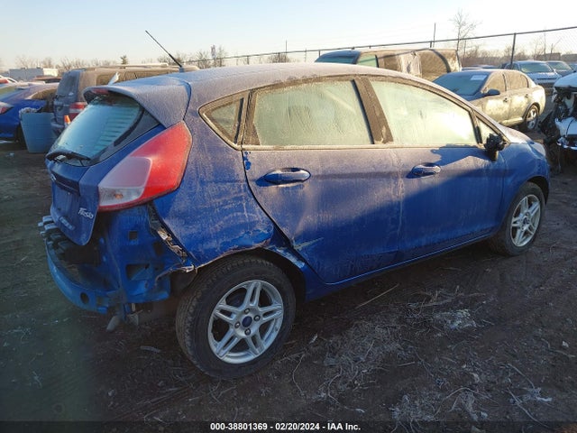 Ford FIESTA SE 2018 3FADP4EJ2JM130033 Image 4