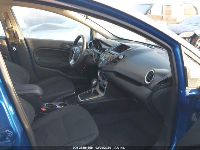 Ford FIESTA SE 2018 3FADP4EJ2JM130033 Image 5