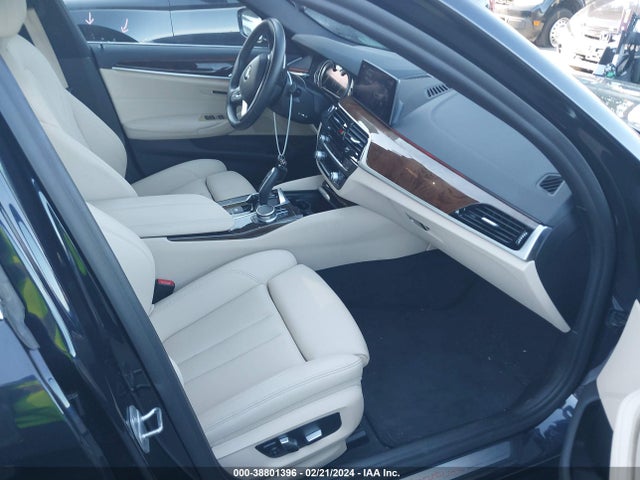 BMW 530I 2019 WBAJA5C52KWW48314 Image 5