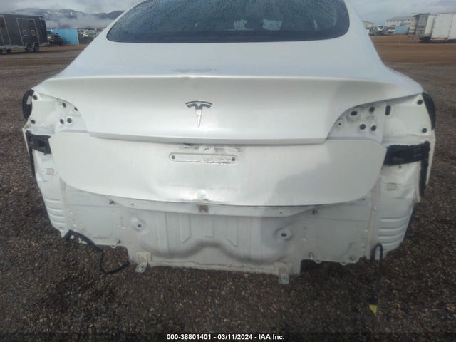 5YJ3E1EAXMF986974 Tesla Model 3 Standard Range Plus Rear-wheel Drive