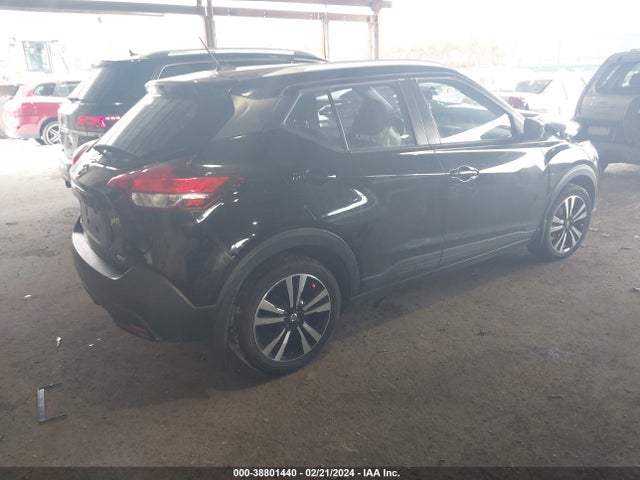 Nissan KICKS SV 2018 3N1CP5CU7JL527934 Image 4