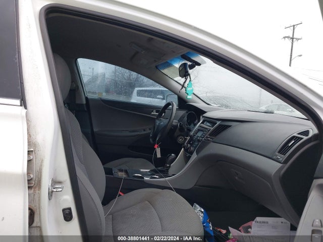 Hyundai SONATA GLS 2014 5NPEB4ACXEH834920 Image 5