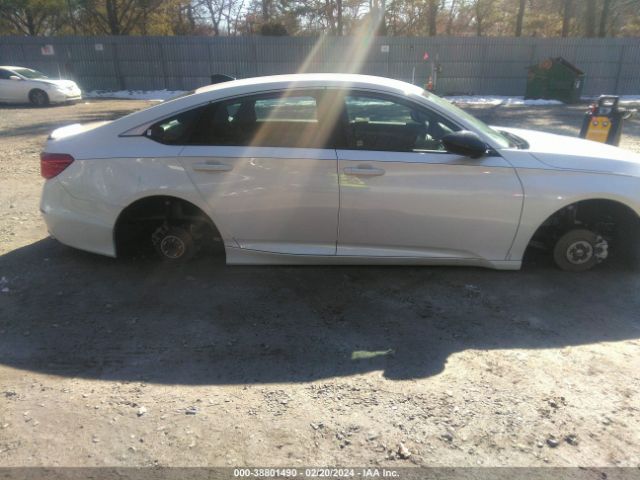1HGCV1F3XNA124110 Honda Accord Sport