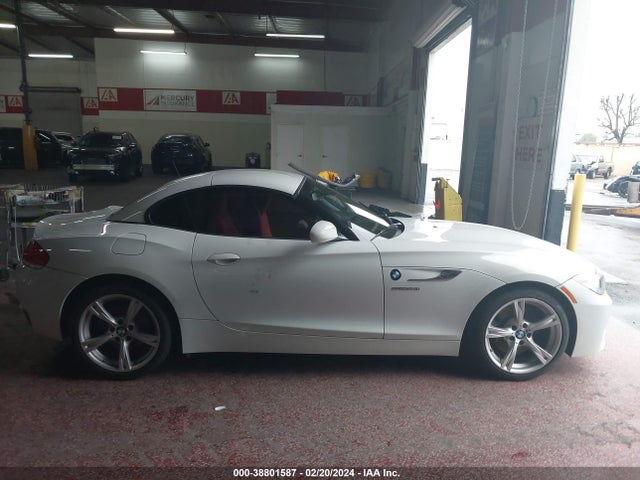 BMW Z4 Sdrive28i 2015 WBALL5C58FP557597 Image 13