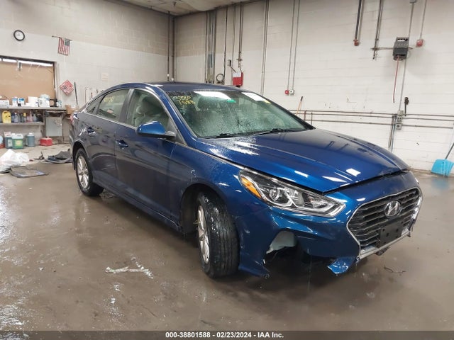 Hyundai SONATA SE 2019 5NPE24AF6KH800110 Image 1