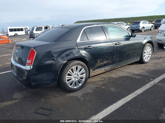 2014 CHRYSLER 300 VIN: 2C3CCARG5EH337149