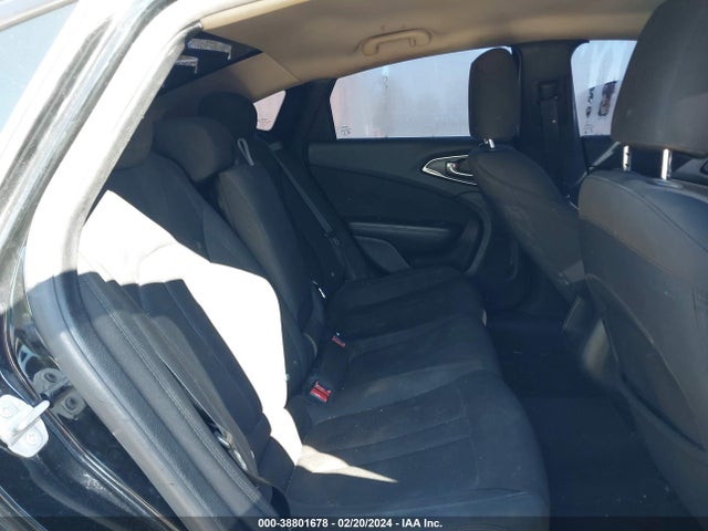 Chrysler 200 Limited 2016 1C3CCCAB3GN131642 Image 8