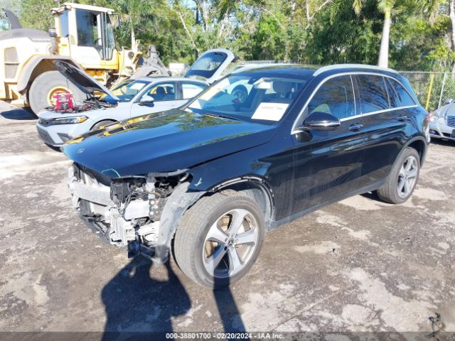 WDC0G4JB7KF572096 Mercedes-Benz GLC 300