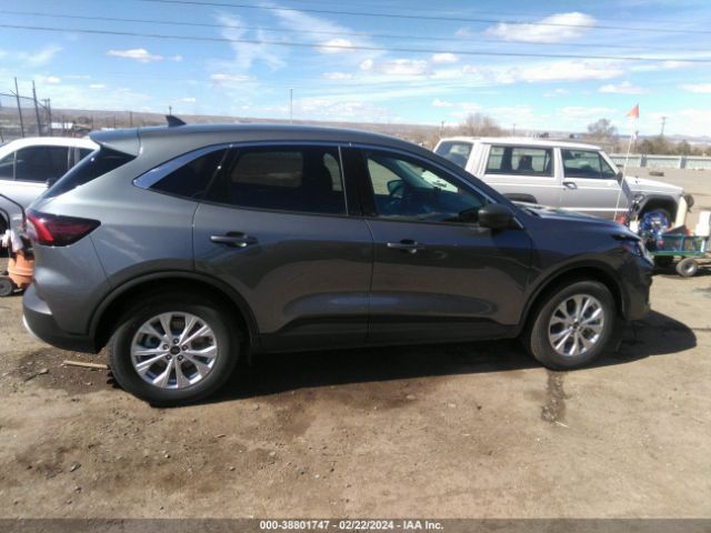 1FMCU0GN1RUA12159 Ford Escape Active