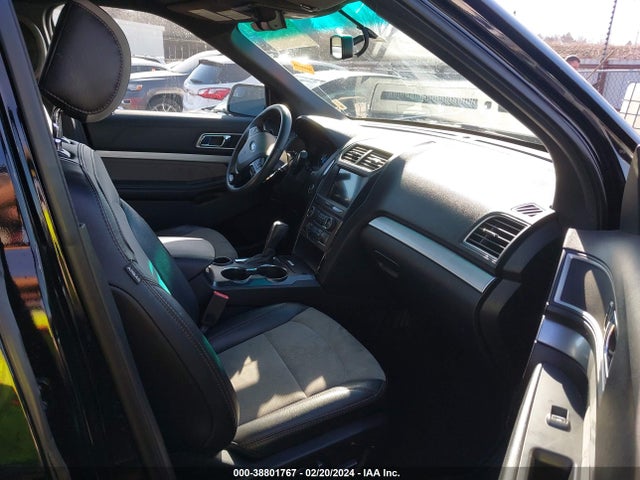 Ford EXPLORER XLT 2017 1FM5K7D87HGB61615 Image 5