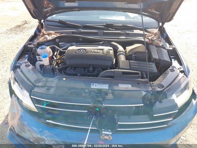 3VWL17AJ9HM226067 Volkswagen Jetta 1.8t Sel