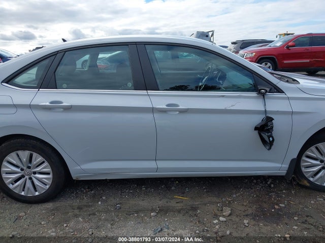 3VWC57BUXKM058718 Volkswagen Jetta 1.4t R-line/1.4t S/1.4t Se