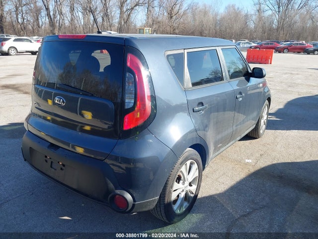 KIA SOUL + 2015 KNDJP3A54F7158756 Image 4
