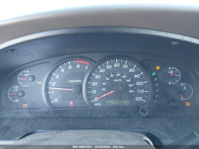 Продажа на аукционе авто 2005 Toyota Tundra Sr5 V8, vin: 5TBBT44165S457385, номер лота: 38801801