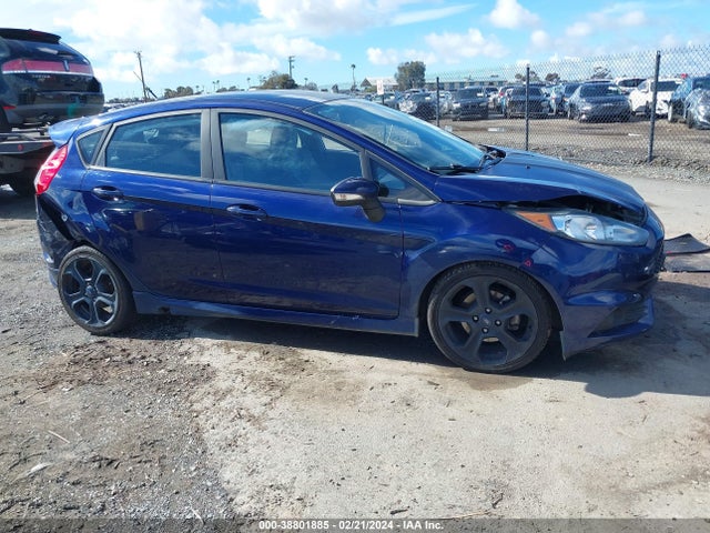 Ford FIESTA ST 2016 3FADP4GX8GM127275 Image 13