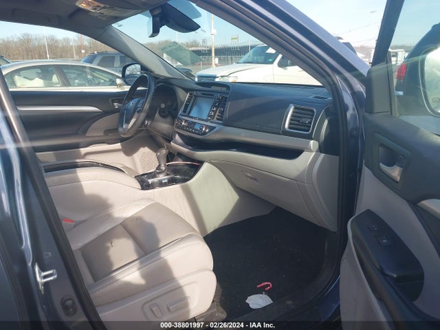 Toyota Highlander Xle 2019 5TDJZRFH6KS710774 Image 5
