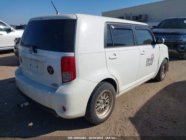 JTLZE4FE7EJ050564 Scion XB