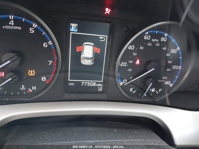 Toyota Rav4 Xle 2017 JTMWFREV4HJ125347 Image 7