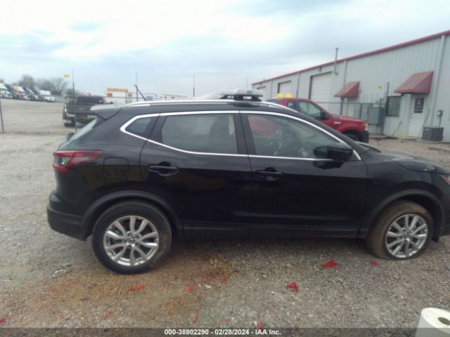 JN1BJ1BV5NW349747 Nissan Rogue Sport Sv Fwd Xtronic Cvt