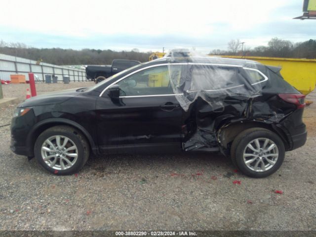 JN1BJ1BV5NW349747 Nissan Rogue Sport Sv Fwd Xtronic Cvt