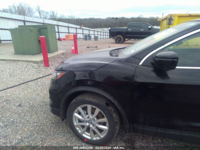 JN1BJ1BV5NW349747 Nissan Rogue Sport Sv Fwd Xtronic Cvt