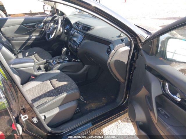 JN1BJ1BV5NW349747 Nissan Rogue Sport Sv Fwd Xtronic Cvt