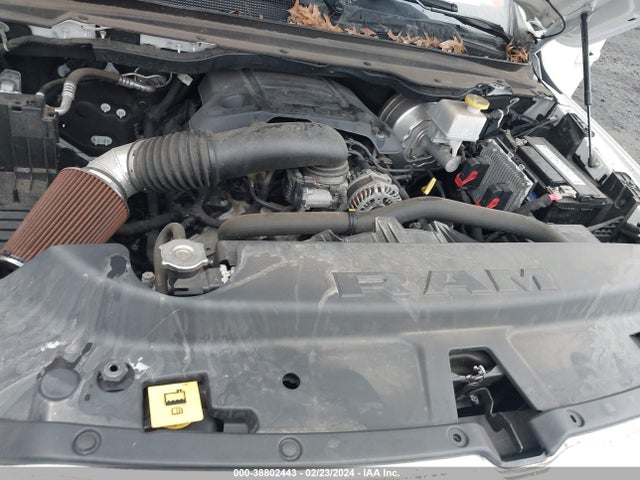 RAM 1500 Laramie  4x4 5'7 Box 2021 1C6SRFJT9MN576163 Image 10