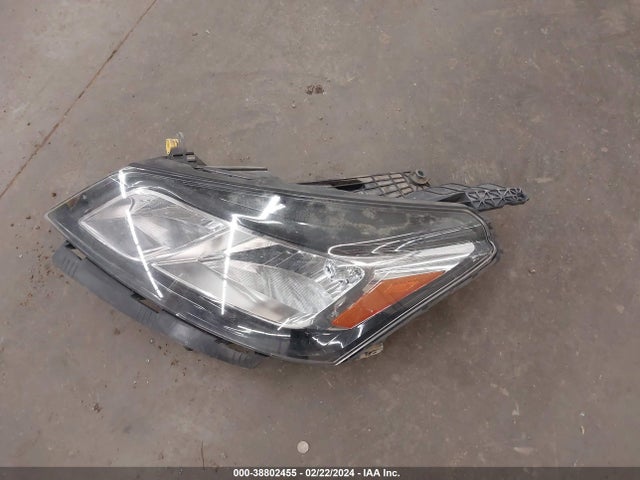 Chevrolet Traverse Ls 2016 1GNKRFED2GJ160776 Image 12
