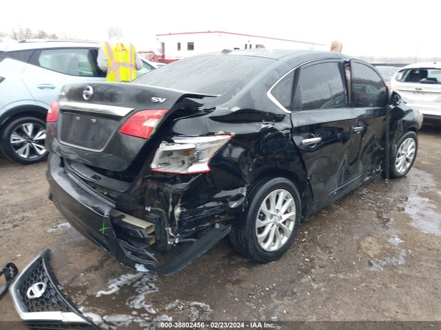 Nissan SENTRA SV 2018 3N1AB7AP3JL657997 Image 4