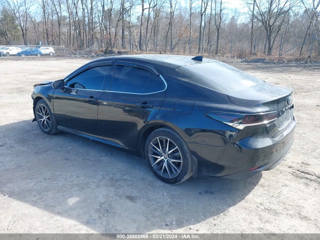 4T1F11BKXMU025560 Toyota Camry Xle Awd