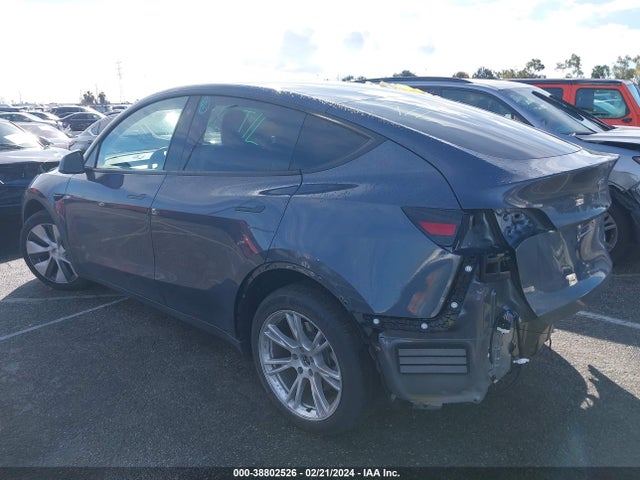 7SAYGAEE9PF635368 Tesla Model Y Awd/long Range Dual Motor All-wheel Drive