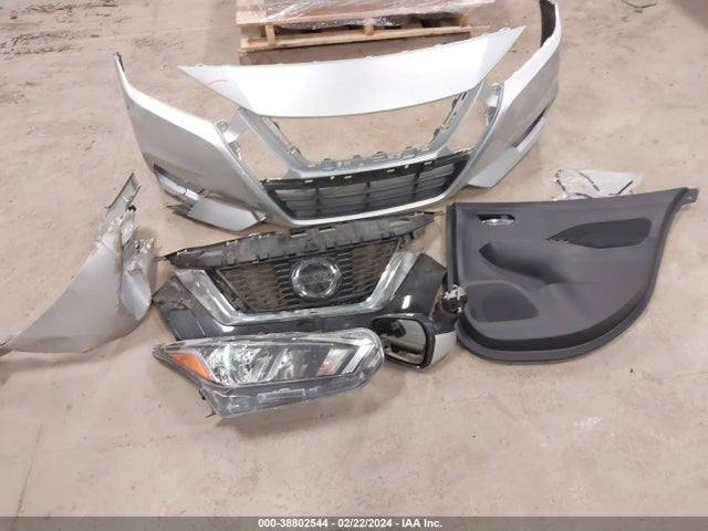 Nissan Versa Sv Xtronic Cvt 2021 3N1CN8EV5ML816568 Image 12
