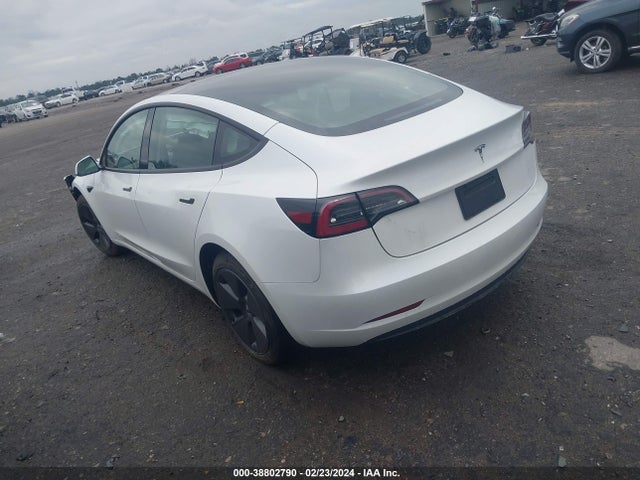 Tesla Model 3 Rear-wheel Drive 2023 5YJ3E1EA6PF570649 Image 3