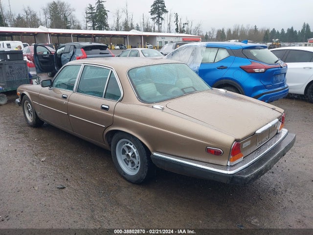 1987 JAGUAR XJ6 SAJAY1340HC470574 Photo 2
