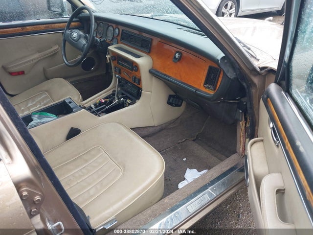 1987 JAGUAR XJ6 SAJAY1340HC470574 Photo 4