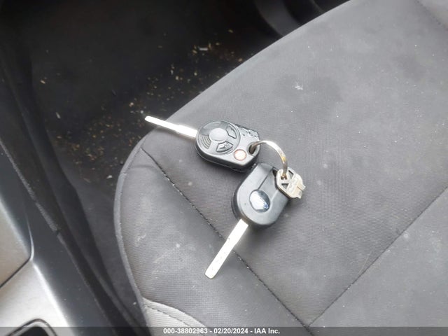 2013 FORD ESCAPE S VIN: 1FMCU0F70DUD10553