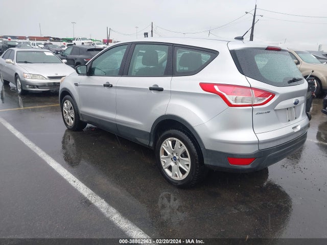 2013 FORD ESCAPE S VIN: 1FMCU0F70DUD10553