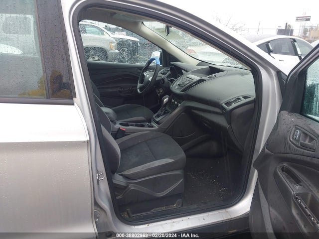 2013 FORD ESCAPE S VIN: 1FMCU0F70DUD10553