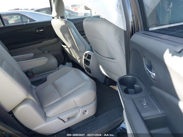 Honda Pilot Elite 2017 5FNYF6H0XHB008905 Image 8