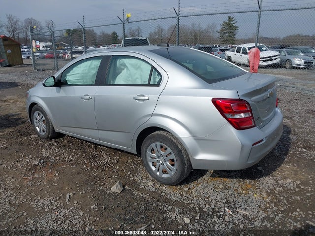 1G1JB5SHXJ4110653 Chevrolet Sonic Ls Auto