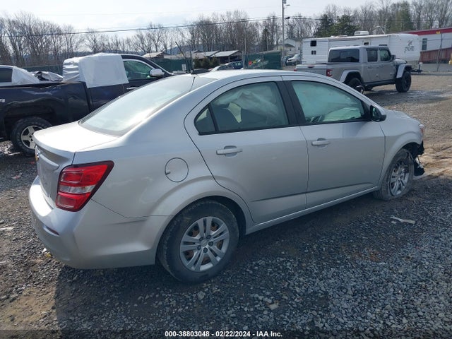 1G1JB5SHXJ4110653 Chevrolet Sonic Ls Auto