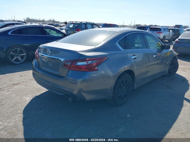 Nissan Altima 2.5 S 2018 1N4AL3AP4JC213354 Image 4
