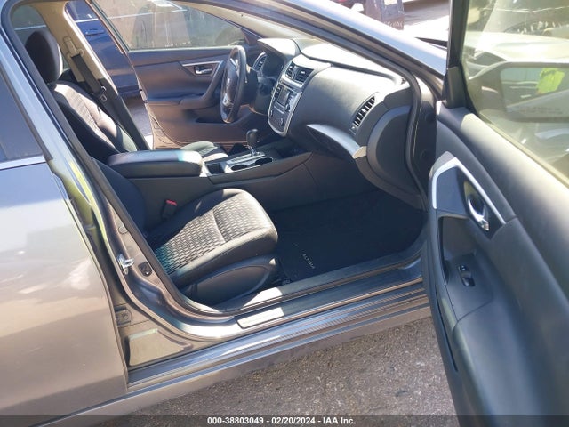 Nissan Altima 2.5 S 2018 1N4AL3AP4JC213354 Image 5