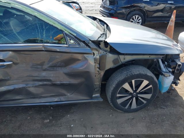 1N4BL4EV2KC243294 Nissan Altima 2.5 Sl