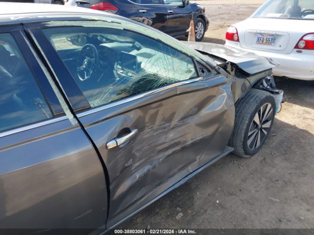 1N4BL4EV2KC243294 Nissan Altima 2.5 Sl