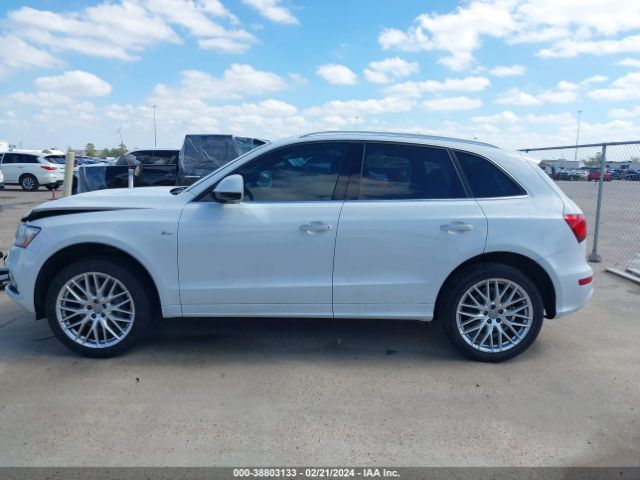 WA1M2AFP4HA089836 Audi Q5 2.0t Premium