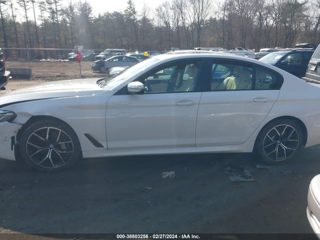 BMW 540i Xdrive 2022 WBA73BJ08NWX59058 Image 14