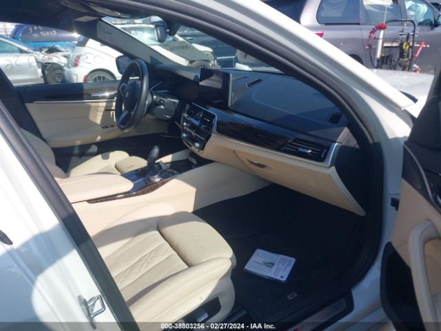 2022 BMW 540I WBA73BJ08NWX59058 Photo 4