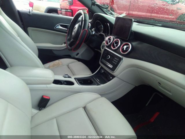 2019 MERCEDES-BENZ CLA 250 WDDSJ4EB9KN714079 Photo 4